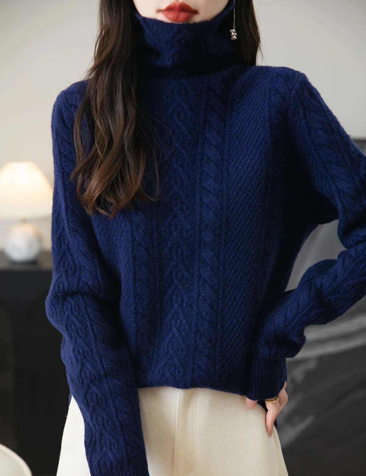 Rachel Woman Turtleneck Sweater