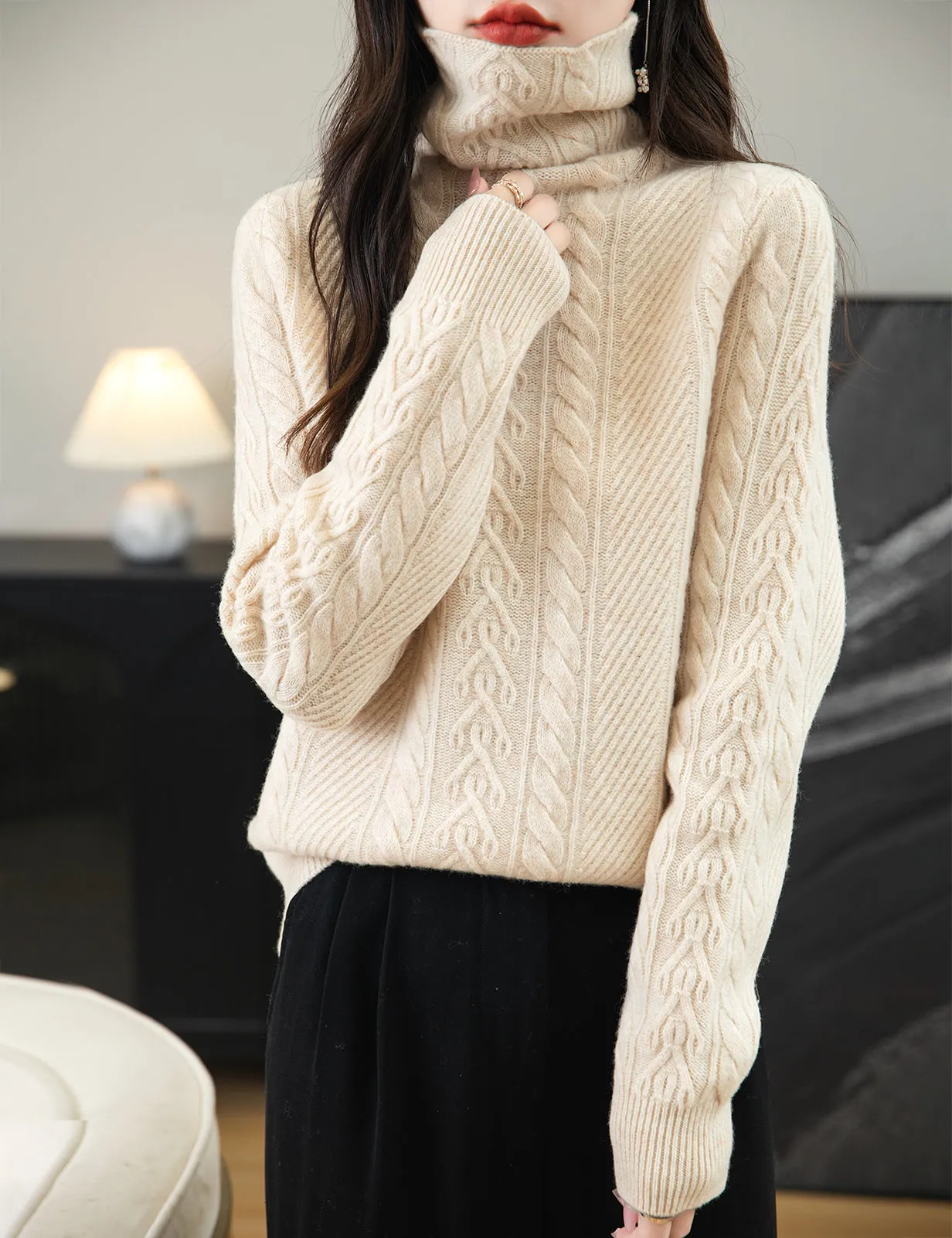 Rachel Woman Turtleneck Sweater