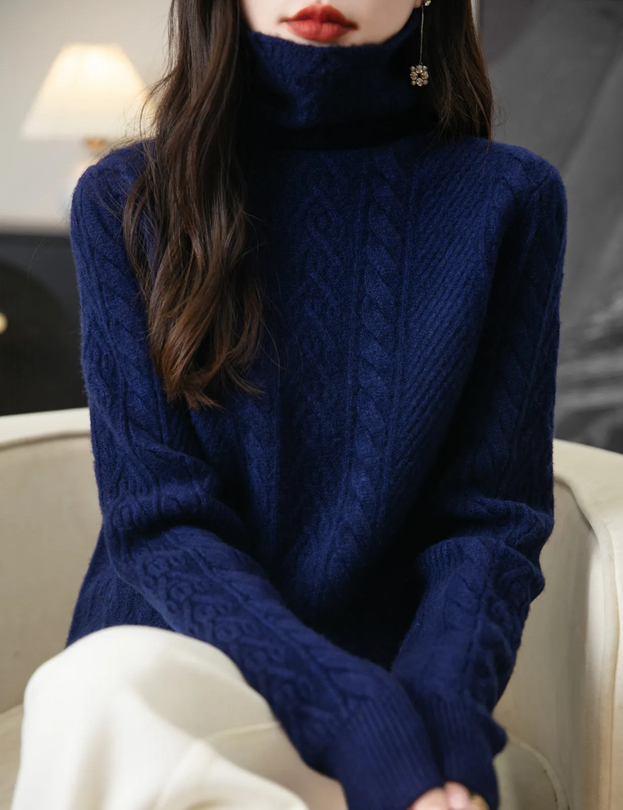 Rachel Woman Turtleneck Sweater