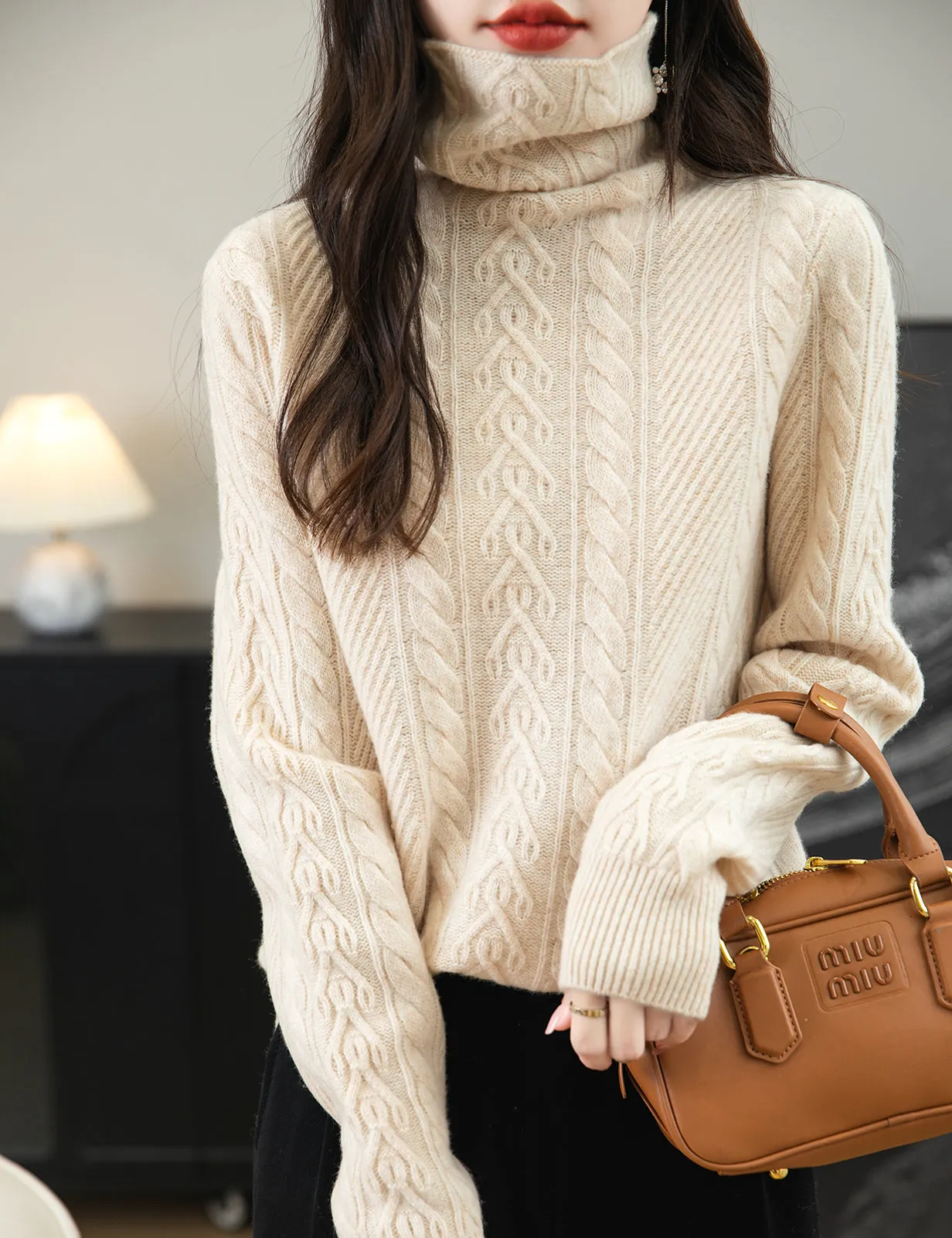 Rachel Woman Turtleneck Sweater