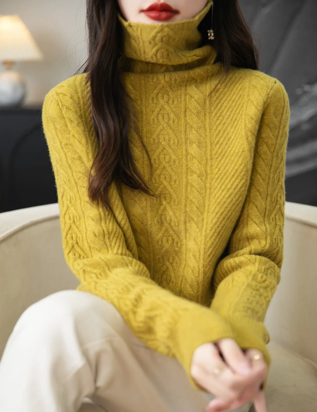 Rachel Woman Turtleneck Sweater