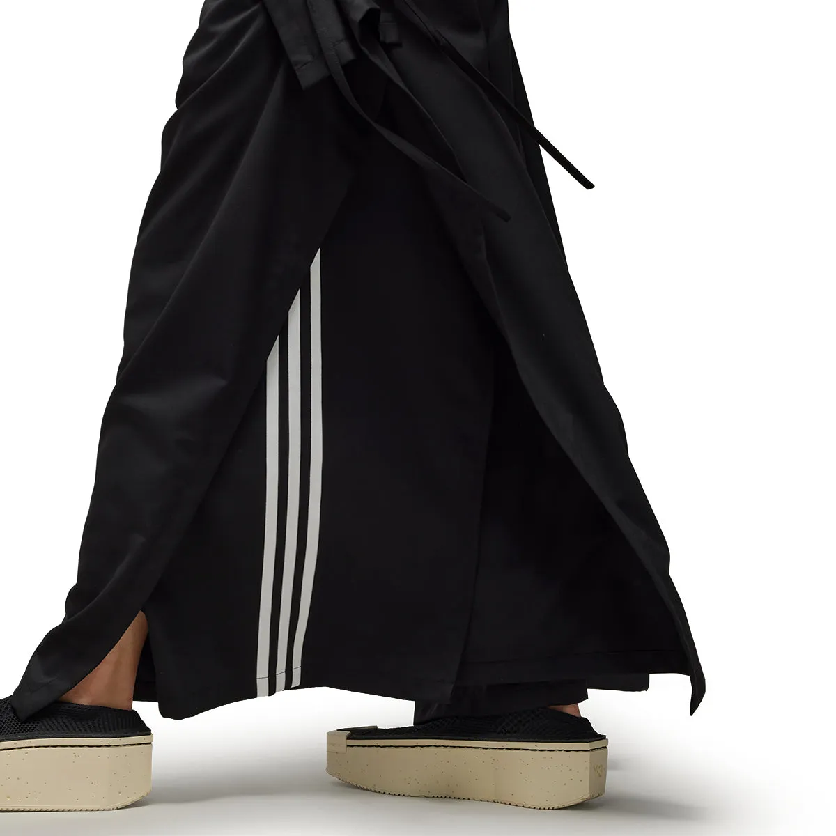 Wmns Refined Woven Wide Leg Tracksuit Bottoms 'Black'